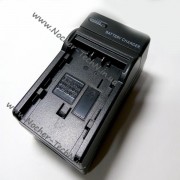 Зарядний пристрій для батарей Panasonic CGA-DU07/06, DU14, DU21 мережевий